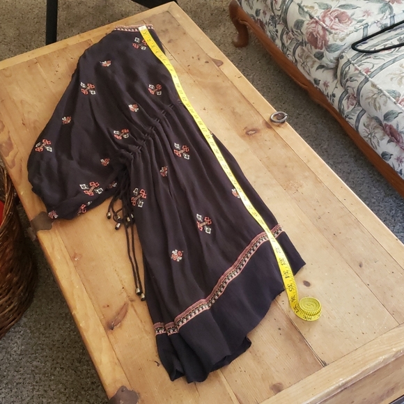 Gorgeous Twelfth Street by Cynthia Vincent Tunic - Picture 8 of 10